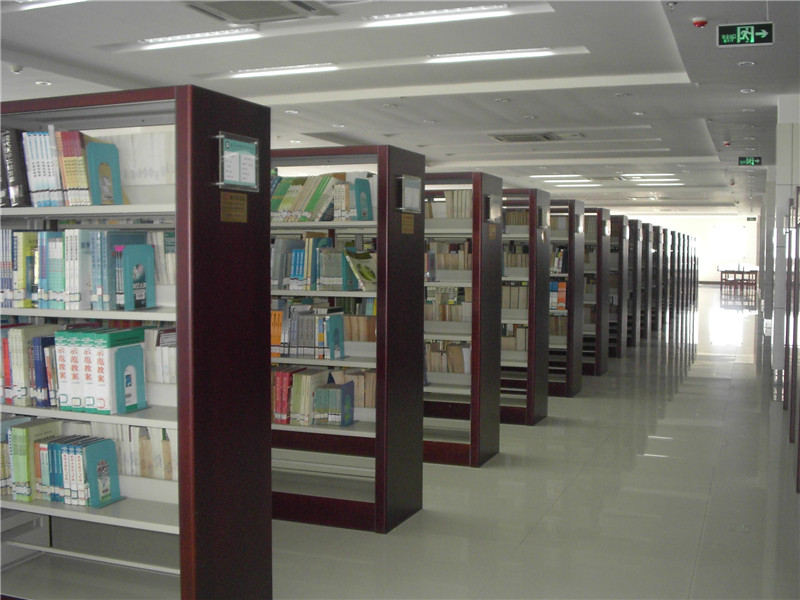 武漢科大圖書館
